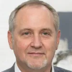 Picture of Dr Stanley Warburton