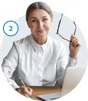 woman-with-laptop